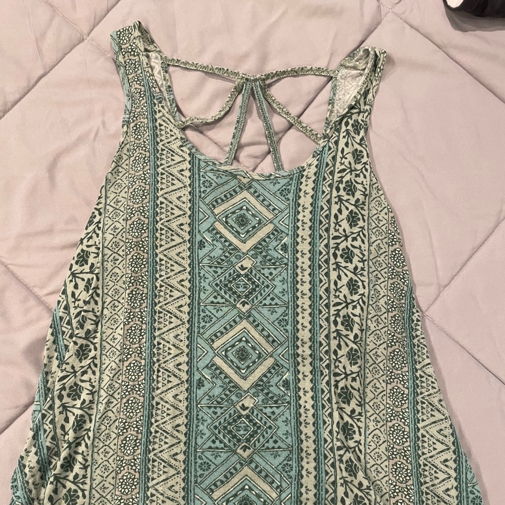 Hollister Green Tank